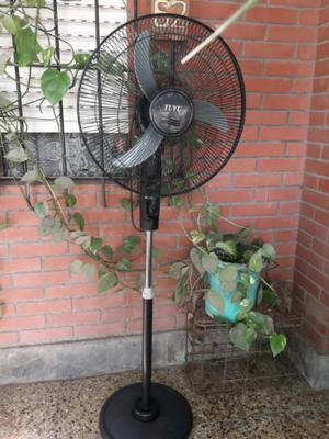 VENTILADOR DE PIE MARCA TUYU 20"