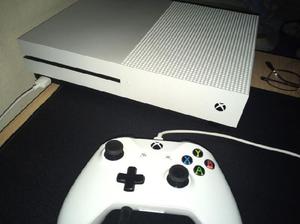 Vendo Xbox One S