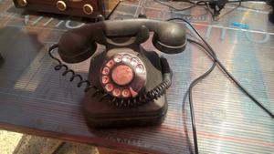 antiguo telefono de baquelita