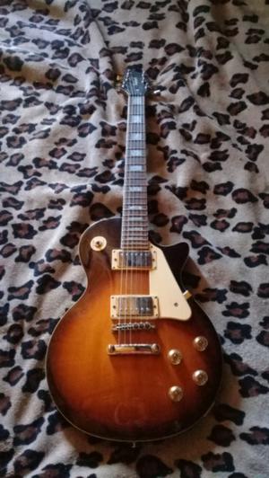 Guitarra Palmer Les Paul