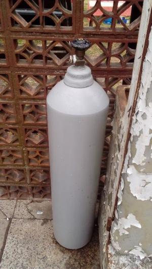 Vendo tubo de attal