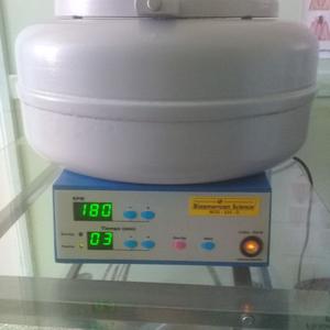 centrifuga de laboratorio