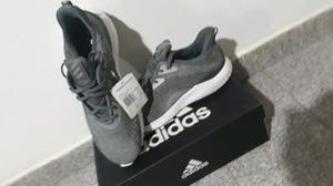 Adidas Alphabounce 42