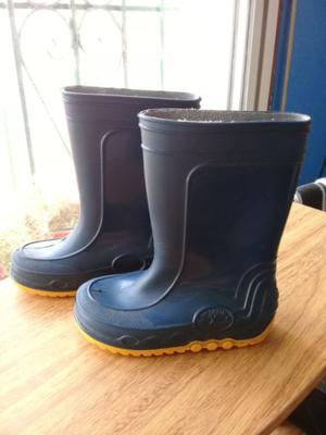 Botas lluvia niños. Usadas