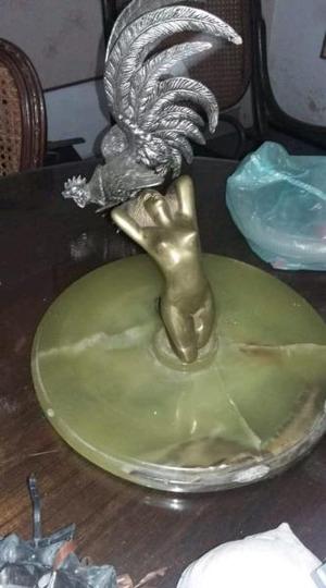 Estatua en bronce y onix