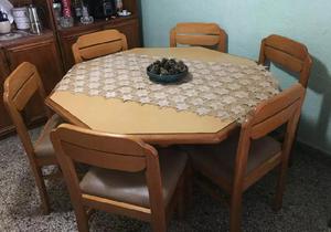 Juego De Mesa Comedor Con Seis Sillas!