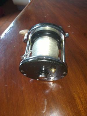 Reel Pescador 350 exelente