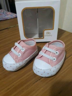 Zapatilla de bebe