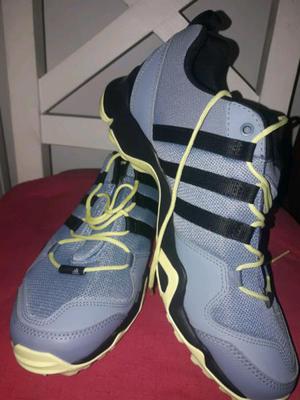 Zapatillas Adidas Nro 40