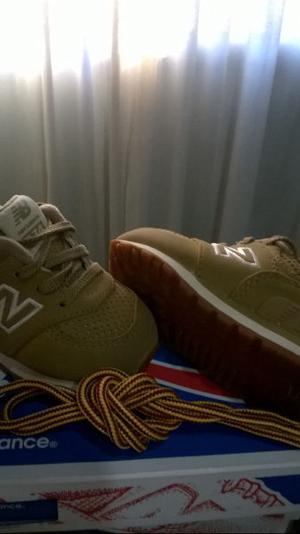 Zapatillas New Balance,muy poco uso,excelentes!!!