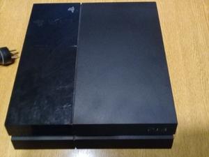 Playstation 4 + juegos + 2 joysitcks