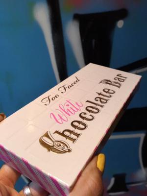 TOO FACED - WHITE CHOCOLATE BAR