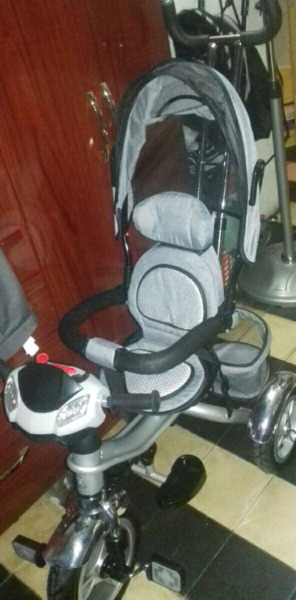 Vendo triciclo para niño