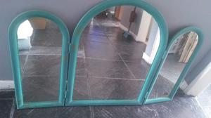 Espejo Triptico de marco color turquesa