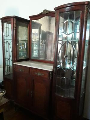 Mueble antiguo exelene estado