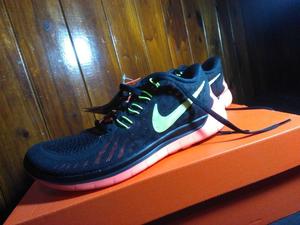 NIKE Free 5.0