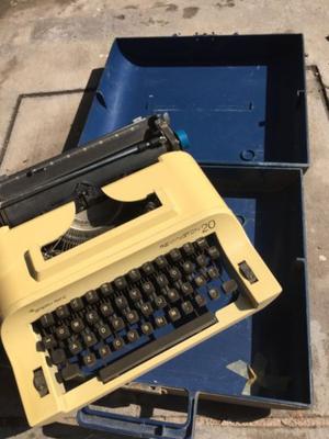 Maquina de escribir Remintong 20