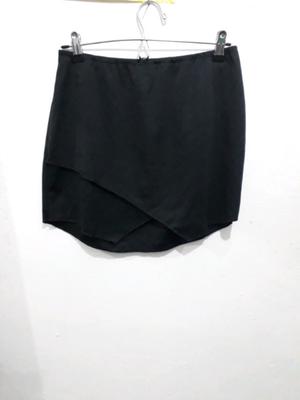 Pollera negra talle 4