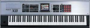 ROLAND FANTOMX 8