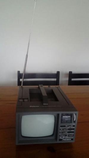 Vendo radio y TV