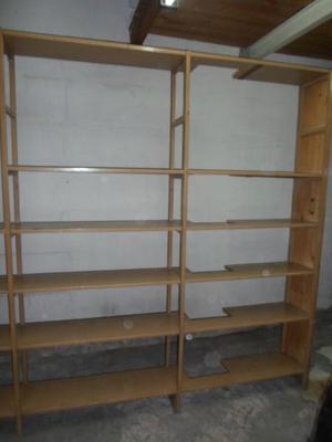 estanteria de madera