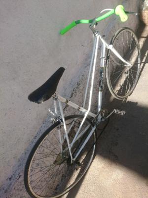 Bicicleta r28 con nueva
