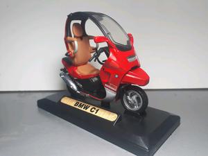 Moto BMW C1 escala 1:18