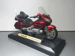 Moto Honda  Gold Wing escala 1:18