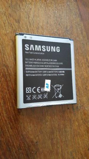 Vendo 1 Bateria para celular samsumg S4 nueva