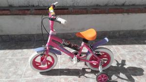 Vendo Bicicleta Rodado 12 para Nena. Marca "StoneCross".