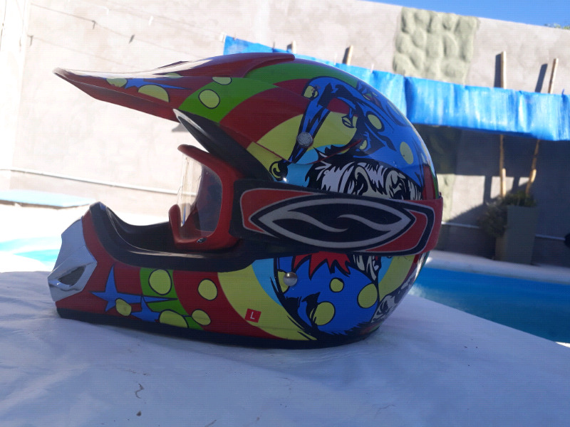 CASCO CAN PARA NENES +VISERA