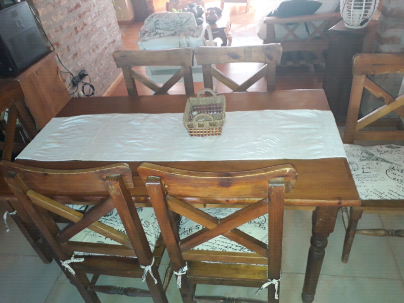MESA + 6 SILLAS