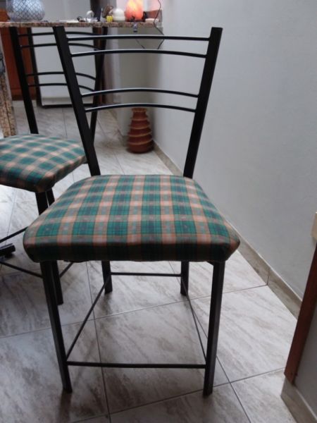 Mesa y 6 sillas de cocina-comedor