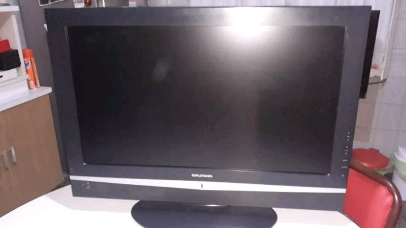 TV LCD DE 32"