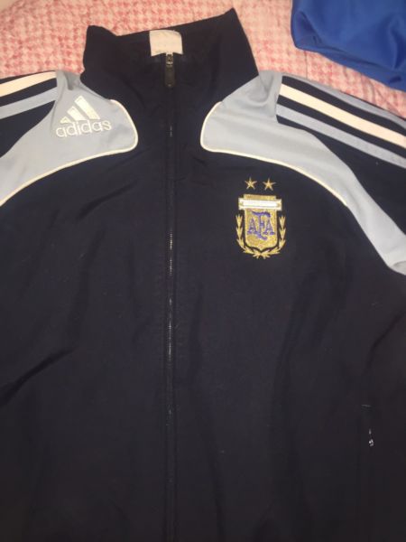 Vendo campera selección argentina