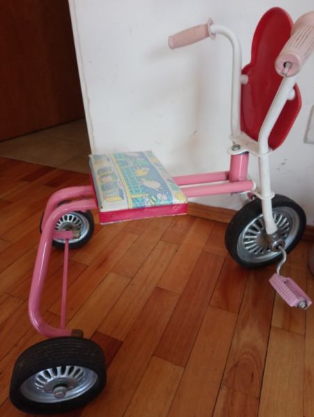 Triciclo infantil para niñas