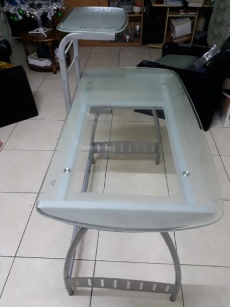 Vendo escritorio $