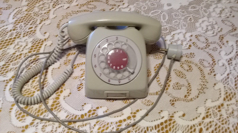 Telefono Antiguo A Disco, Funcionando Perfectamente!!