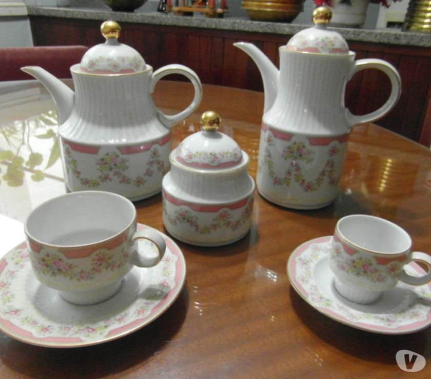 VENDO PRECIOSO JUEGO DE PLATOS DE PORCELANA TSUJI de 116 pie