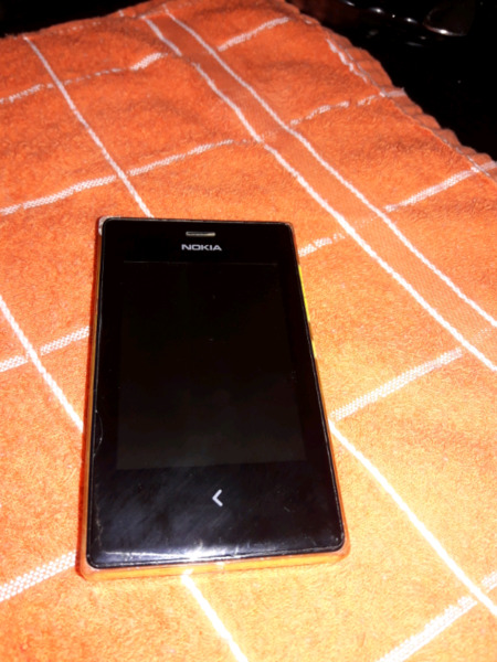 Vendo nokia asha 503