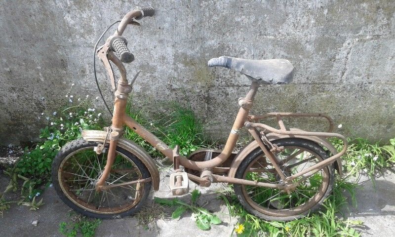 BICICLETA ANTIGUA PLEGABLE/MULTIUSO ROD.17 COMPLETA 100%