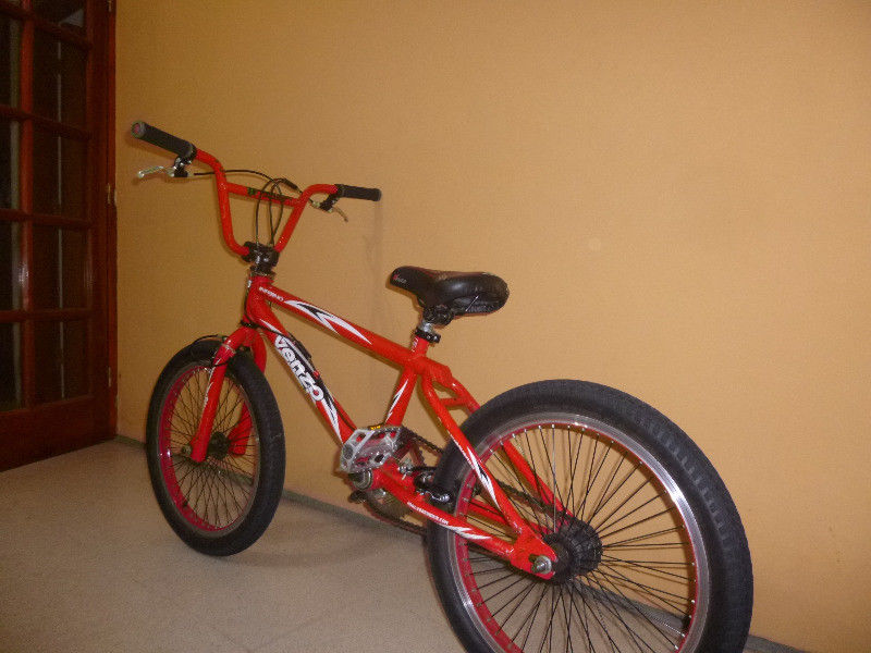 Bicicelta Freestyle Venzo