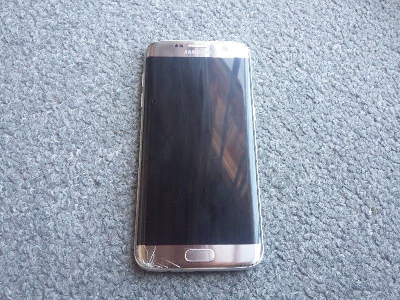 Samsung Galaxy S7 Edge (placa rota)