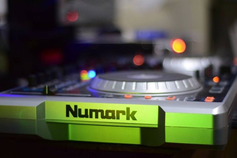 VENDO CONTROLADOR NUMARK N4 EXCELENTE ESTADO