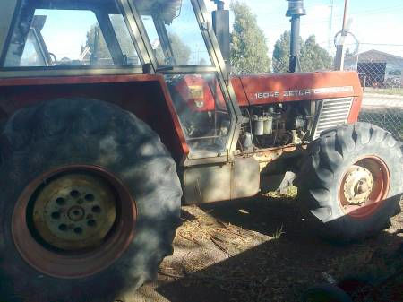 vendo tractor Zetor Crystal 