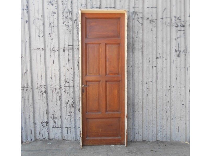 Cinco puertas tablero antiguas de madera en cedro (82x235cm)