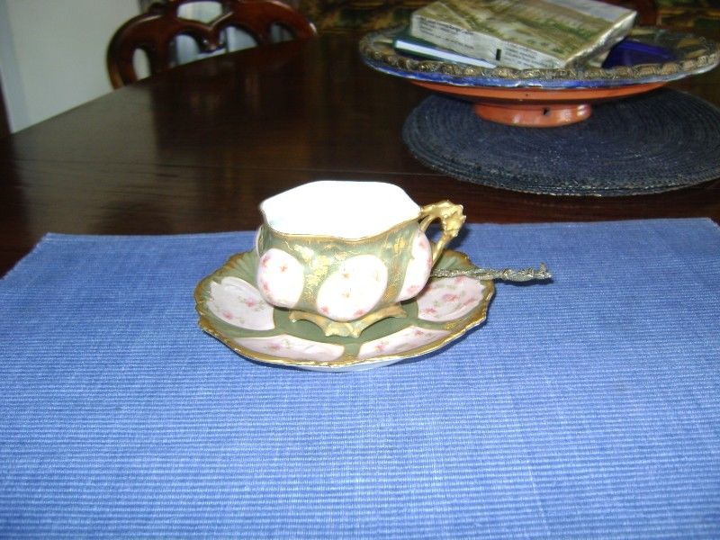 Muy Antigua Taza De Te Con Plato Limoges Estilo Imperio