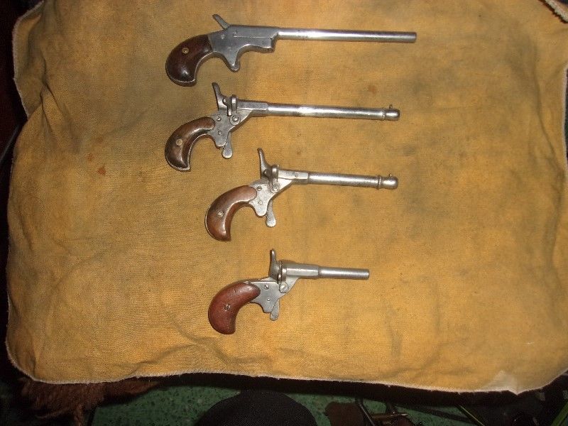 PISTOLITAS DE SALON (coleccion u$s 500)