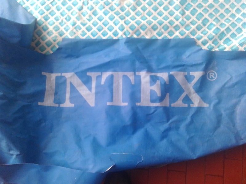 Pileta intex extructural