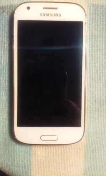 Samsung Galaxy J1 Mini - Simple, Maravilloso Y Único. $500